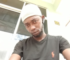 HUSSEIN ZUBERI, 36 лет, Dar es Salaam