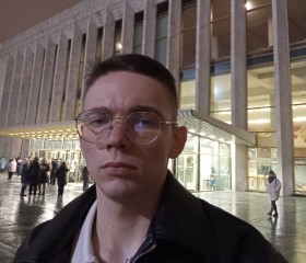 Pavel, 21, Moscow
