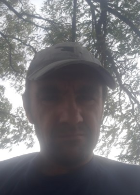 Дмитрий, 43, Россия, Усть-Донецкий