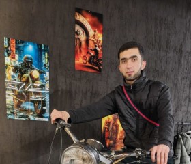 Nosirdzhon, 23, Moscow
