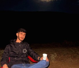 Davut, 23, Mus