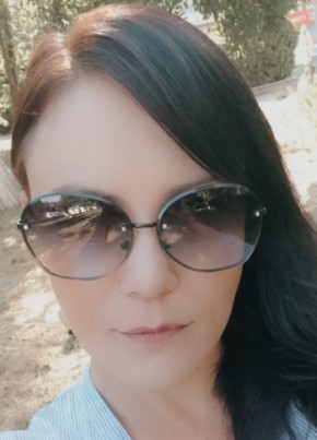 Лина, 42, Россия, Новороссийск