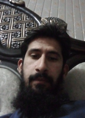 Ali, 32, Pakistan, Faisalabad