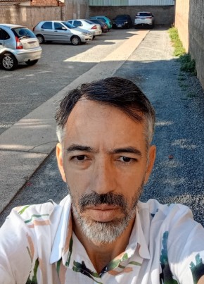 Welington из Anápolis 49 лет