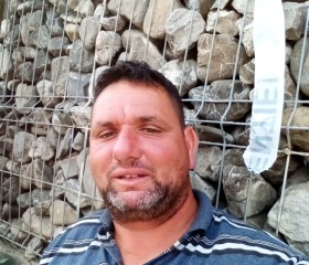 Mihai Florin, 39, Calarasi (Calarasi)