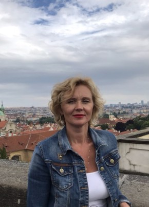 LARISA из Калининграда 52 года