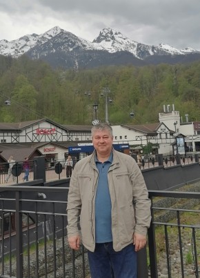 Александр из Сочи 52 года